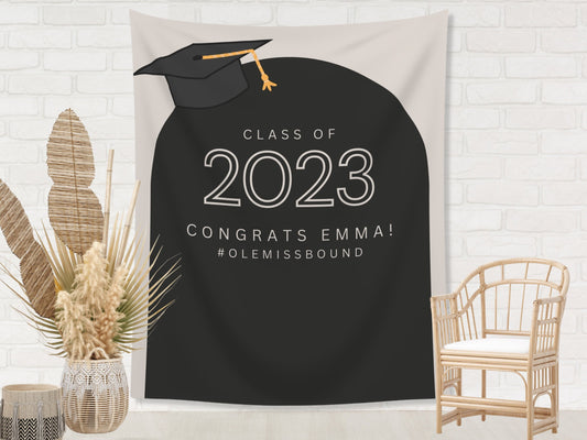Class of 2024 Grad Cap Arch Banner